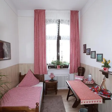 Hotel St. Wendel 招待所 普鲁姆