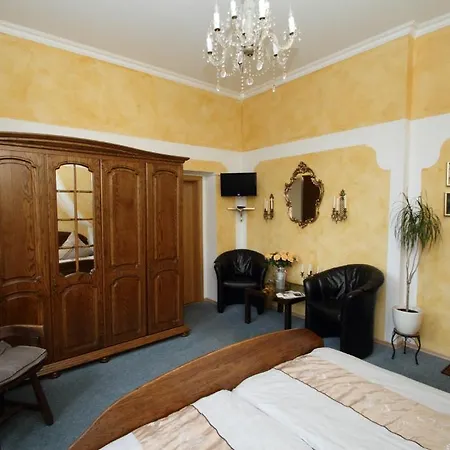 Hotel St. Wendel 普鲁姆