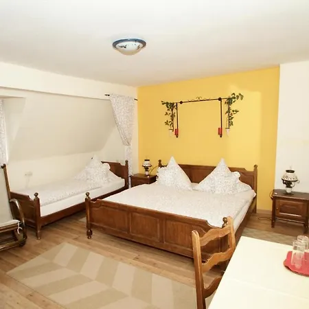 Hotel St. Wendel 3*