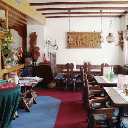 招待所 Hotel St. Wendel